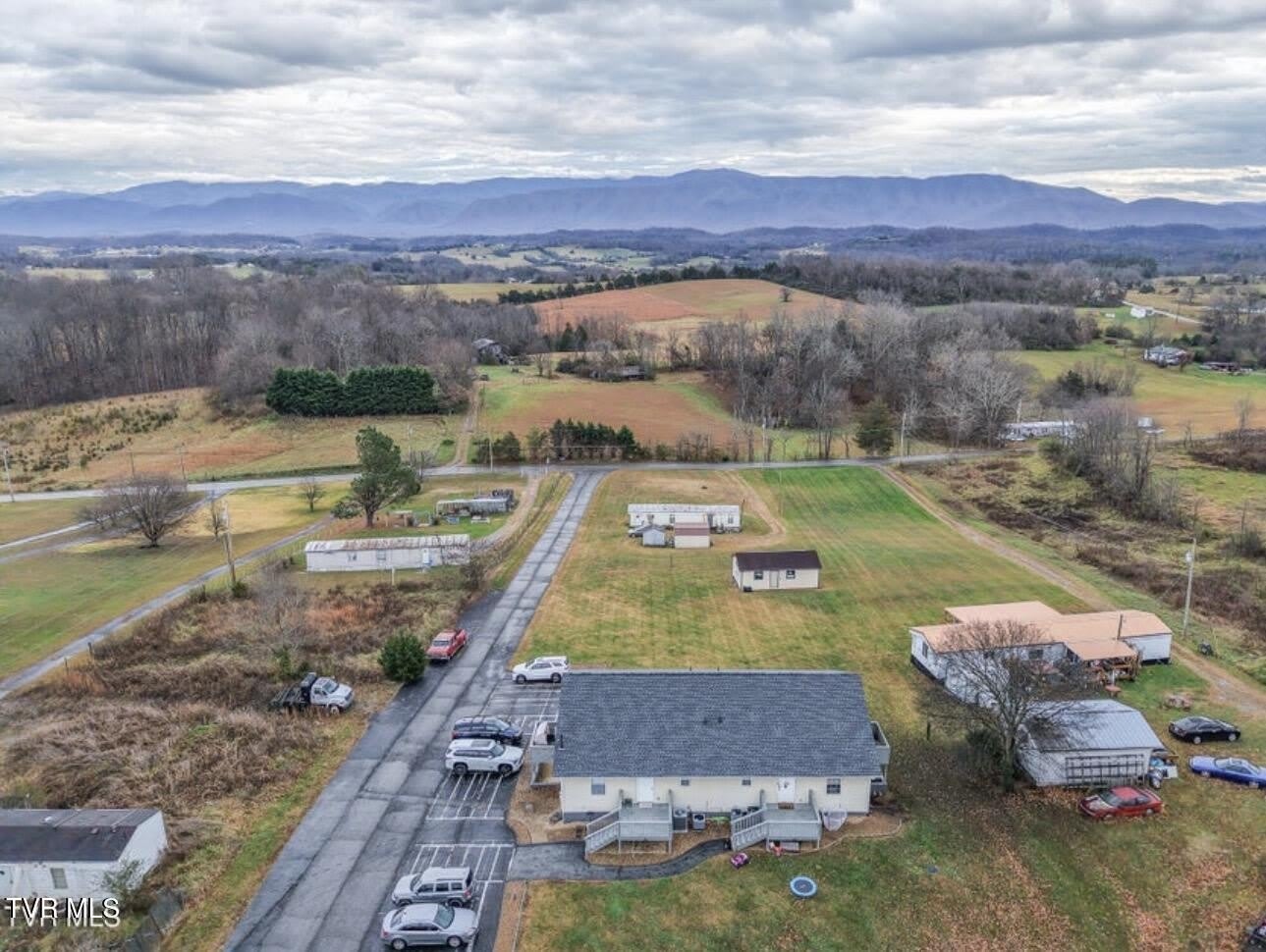 740 Sunnyside Road – photo 2