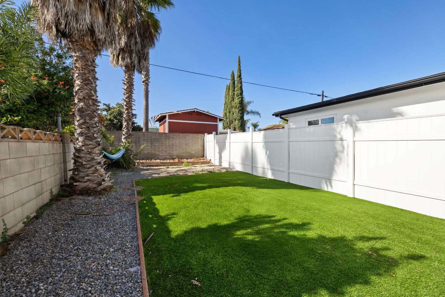 5124 Leo Street – photo 4