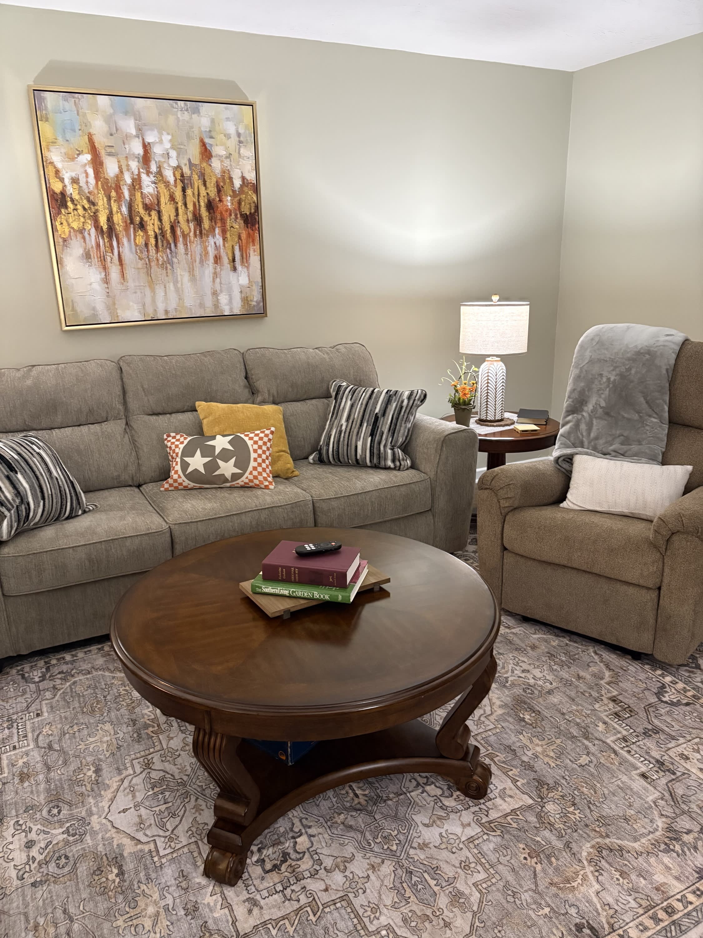 1803 Thomas Ln A – photo 2