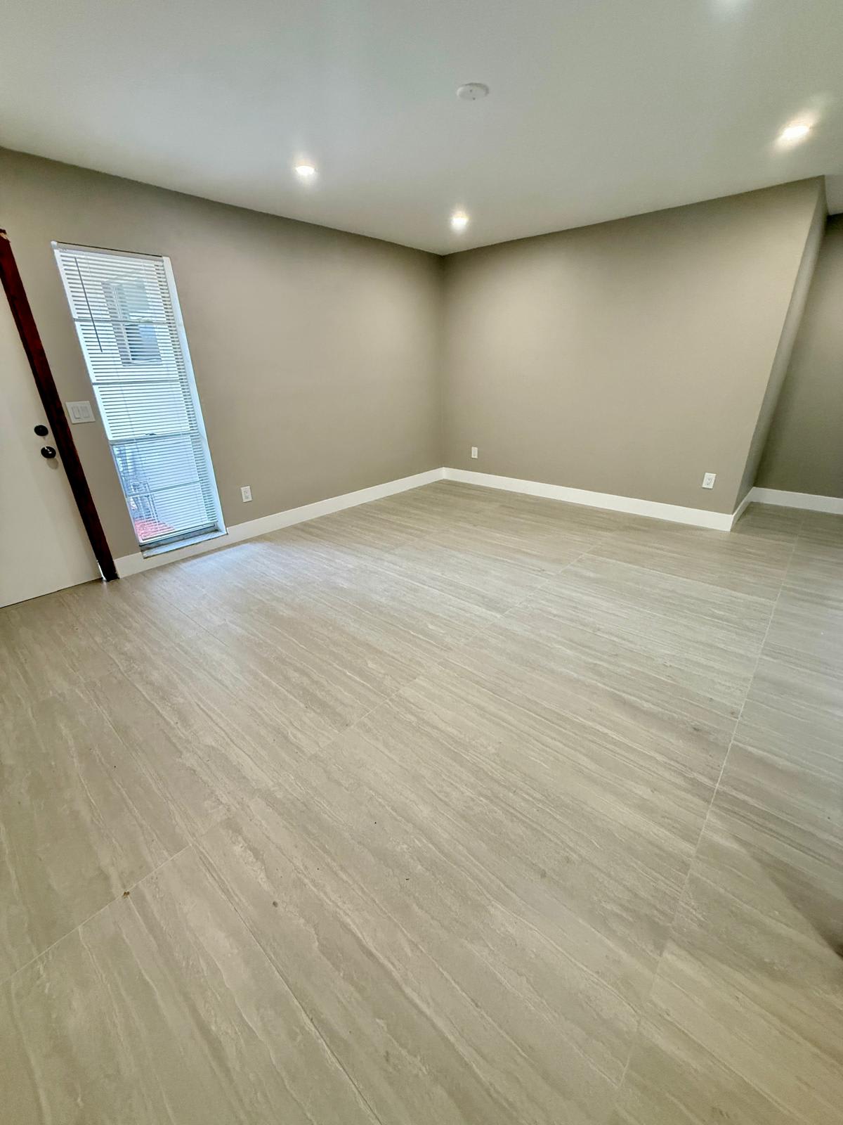 3933 Southwest 51st Street – photo 3