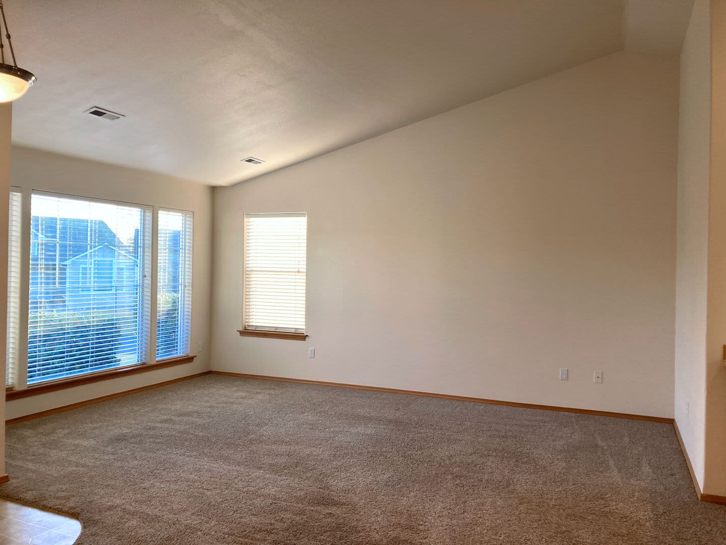 142 Berkshire Lane – photo 3