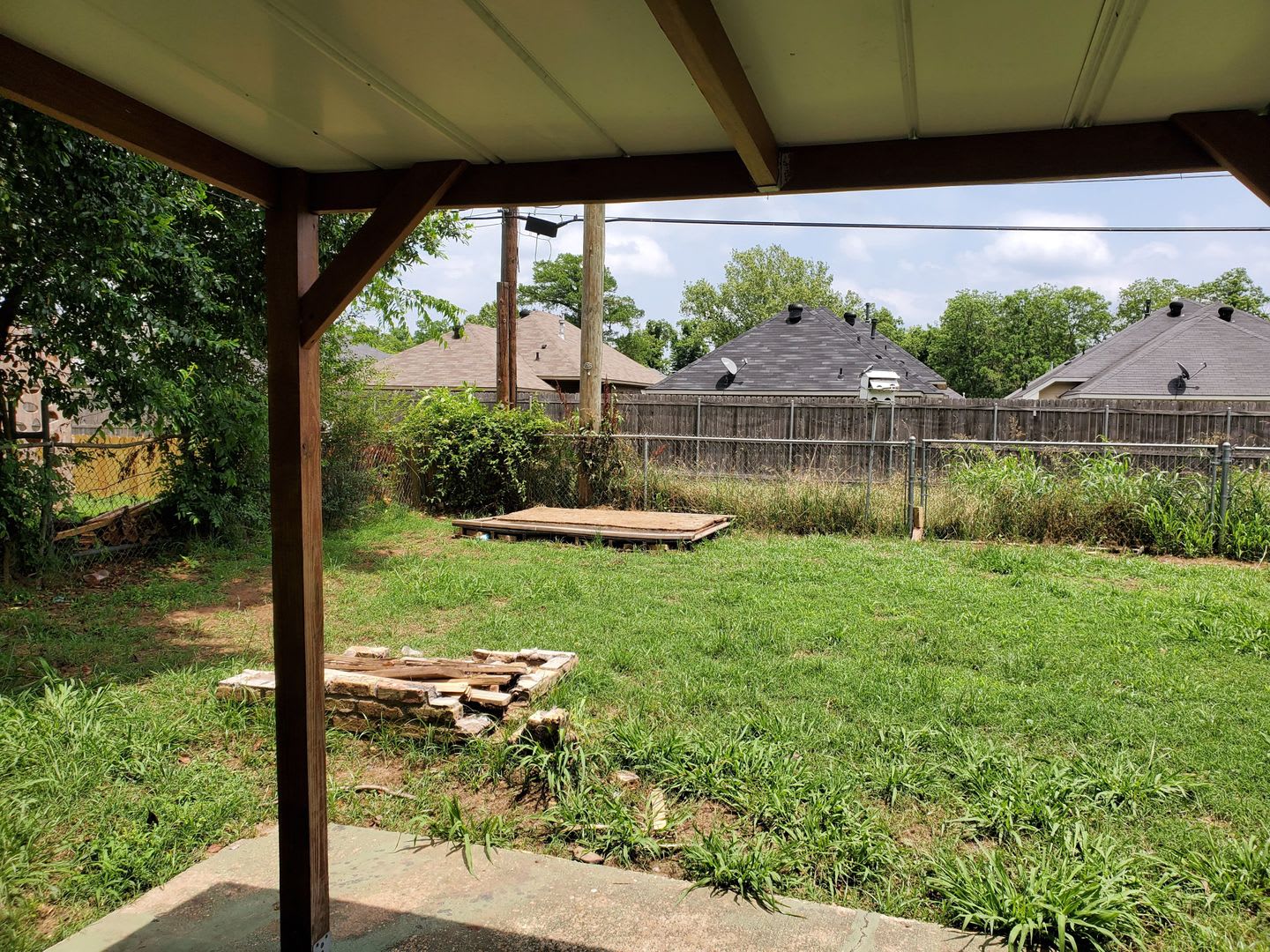 Cute Remodeled House In Shady Grove – photo 3