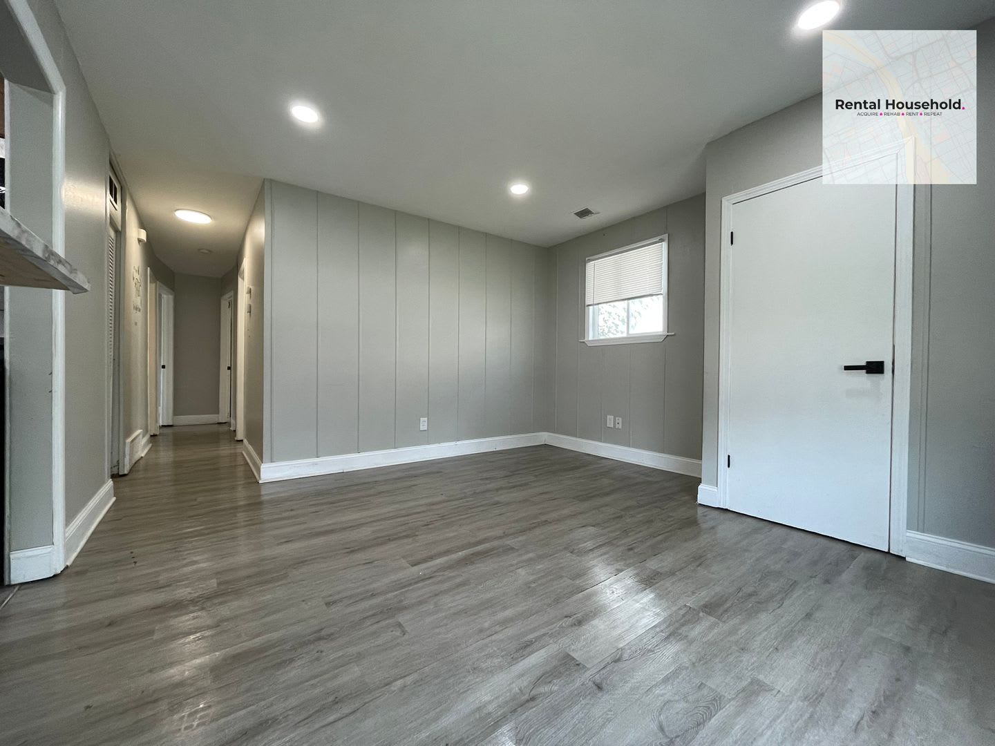 Adorable 3 Bedroom Ranch-Move-In Ready!! – photo 2