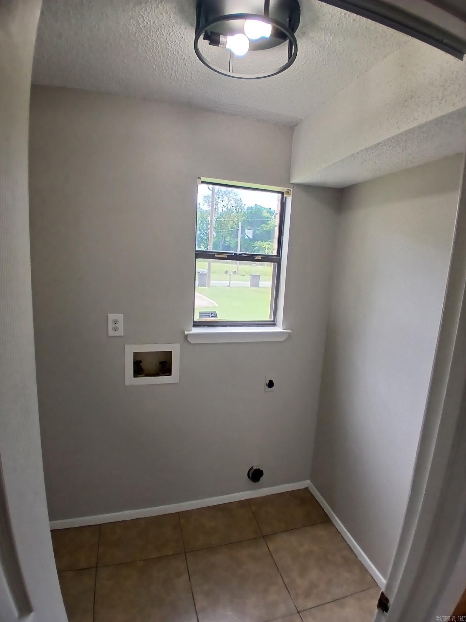 705 S. Spring Street – photo 4