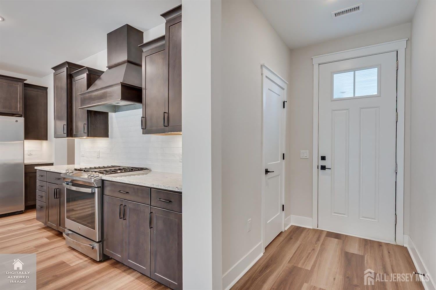 30 Depot Way – photo 4