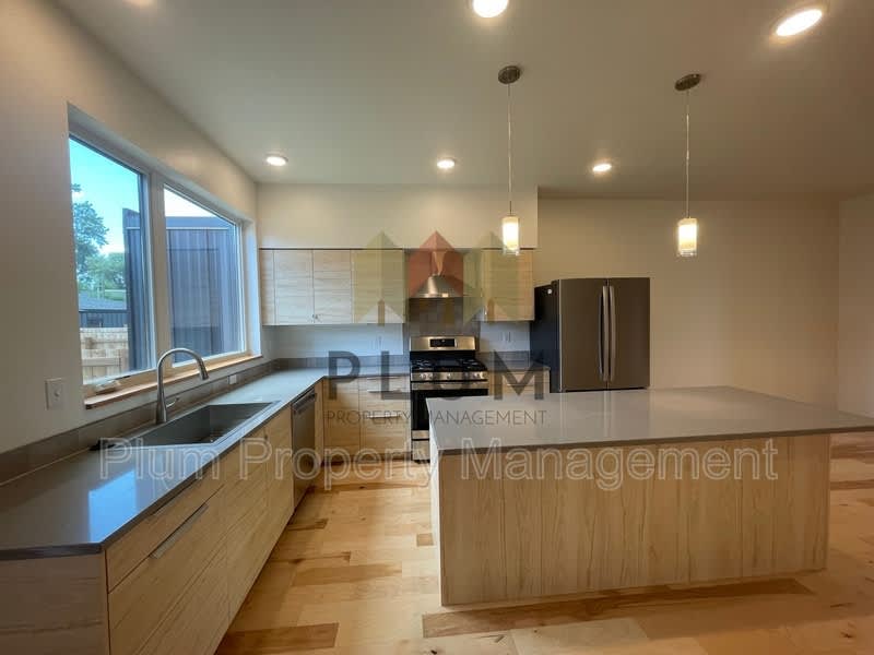 1855 S 3Rd Street West – photo 4