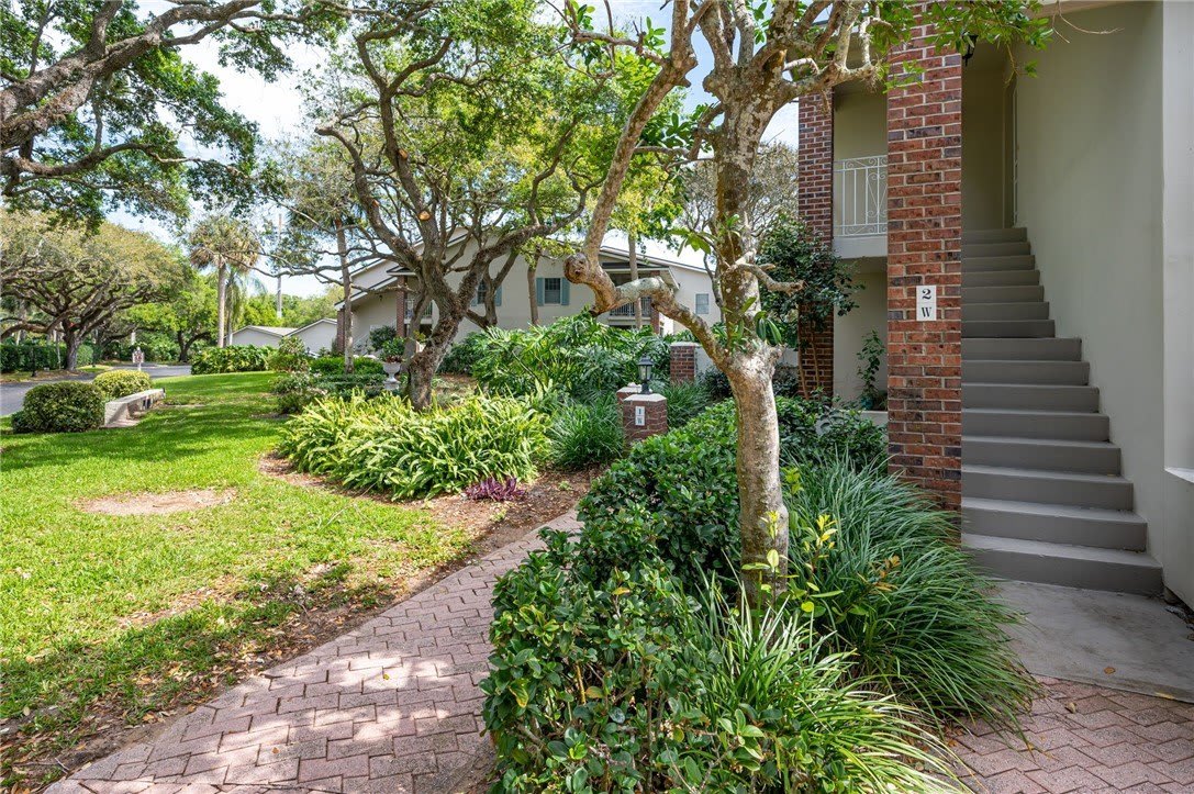 101 W Park Shores Circle – photo 3