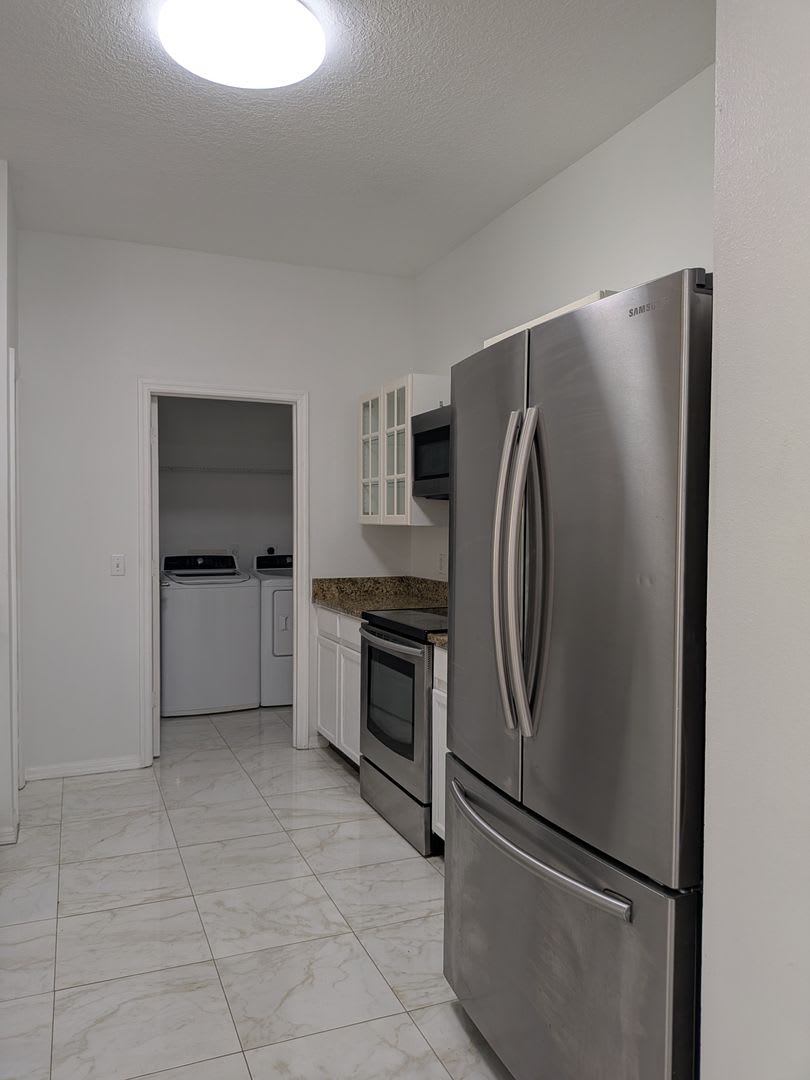 3 Bedroom 2 5 Bath Townhome In The Brentwood Community Of Live Oak – photo 5
