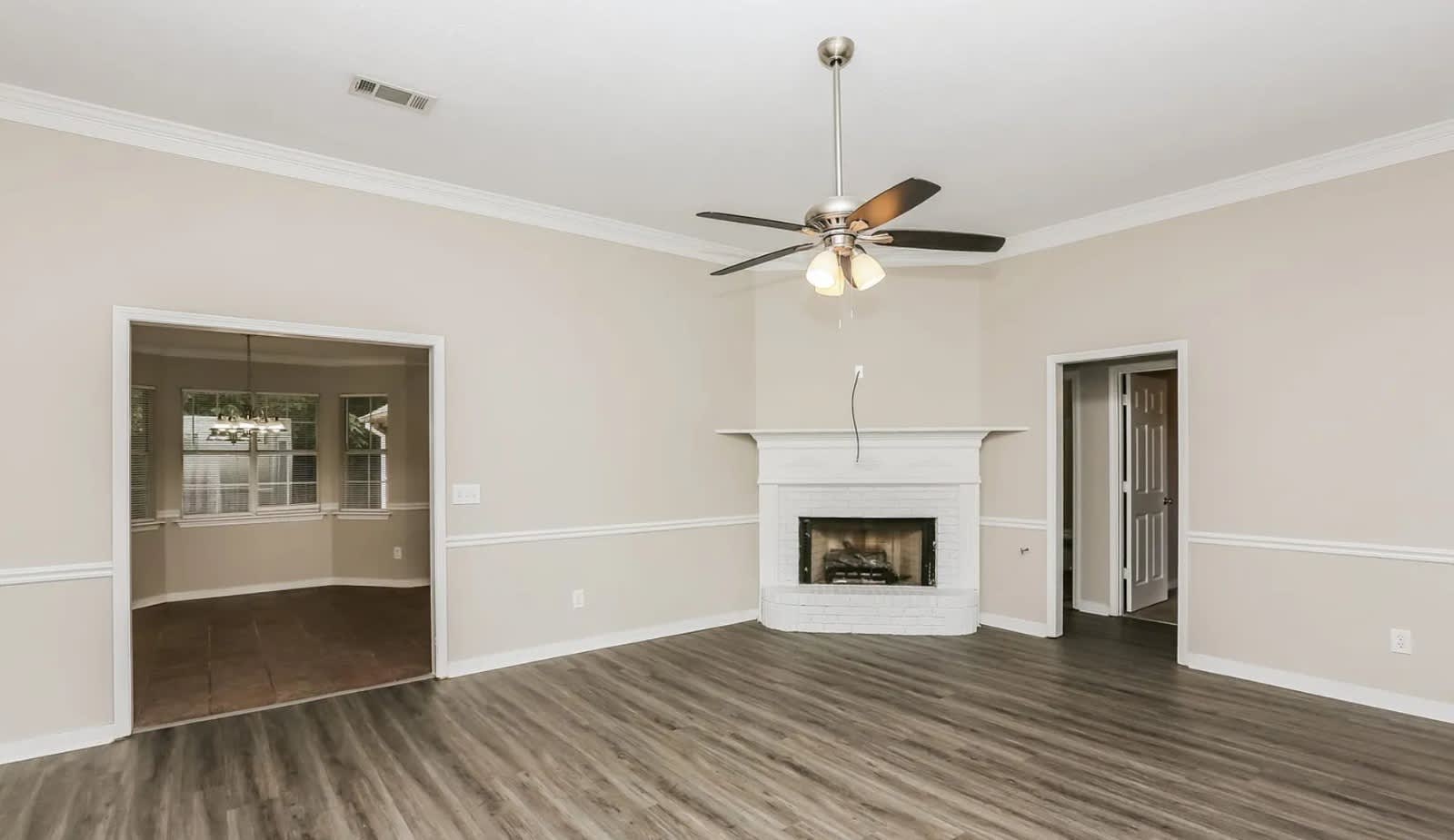 933 Mountain Crest Dr – photo 4