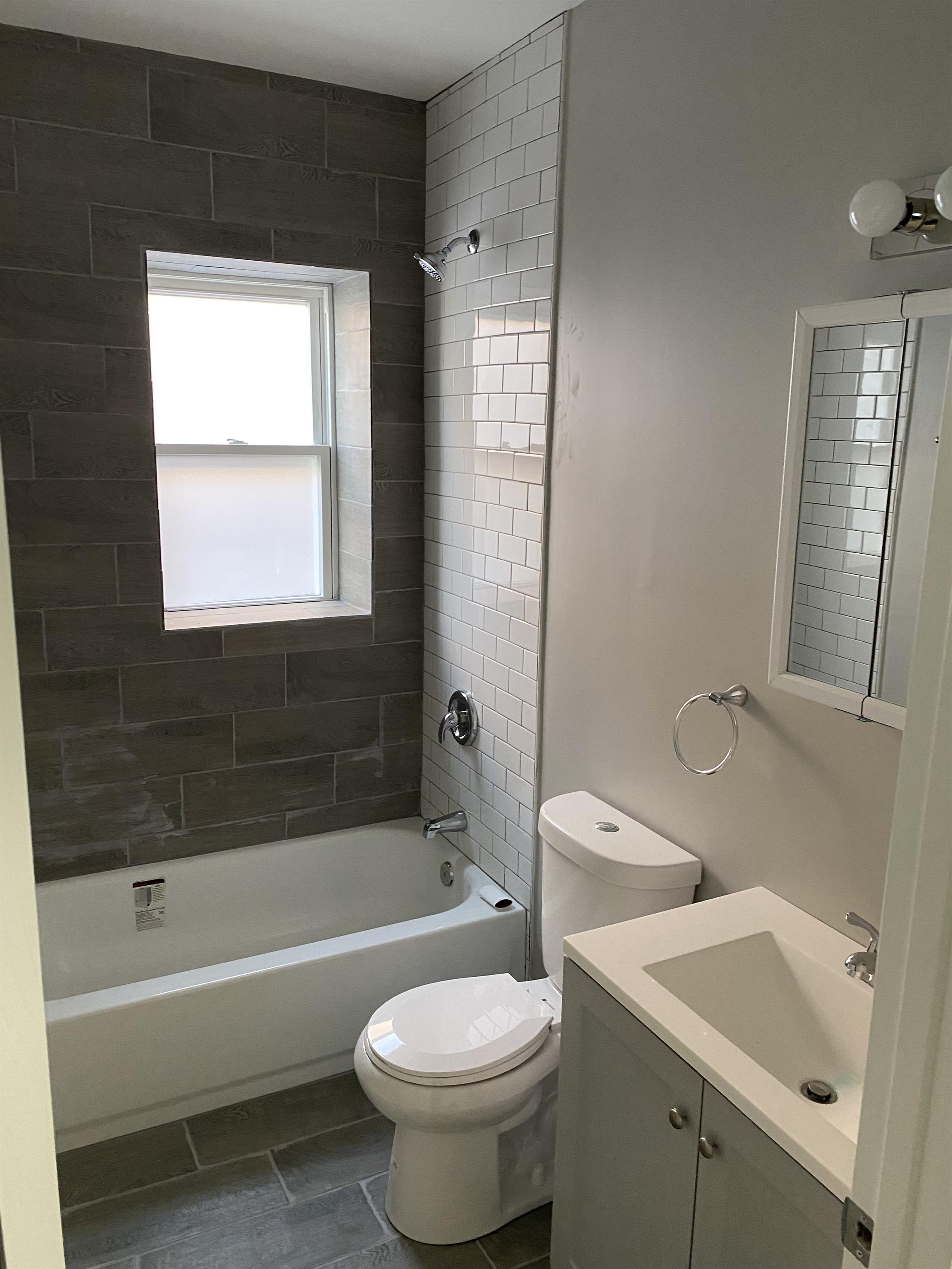 7827 S Essex Ave #3a – photo 5