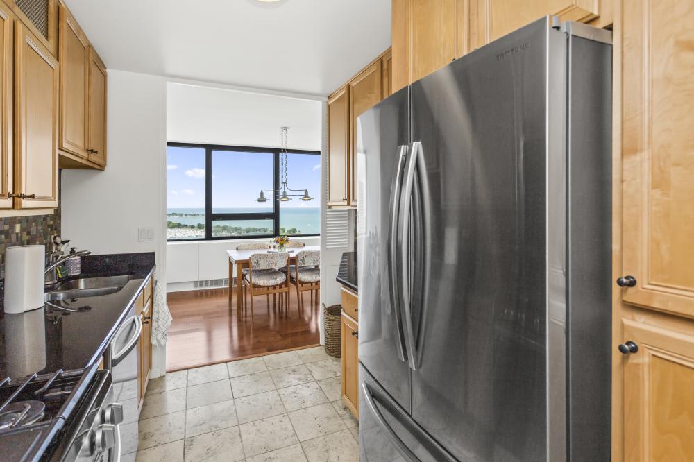 2800 N Lake Shore Drive – photo 5