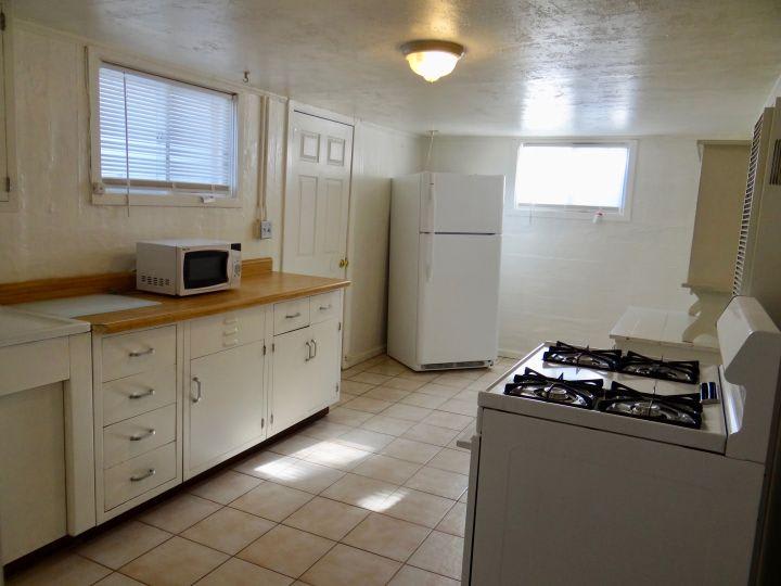 739 Custer Ave – photo 4