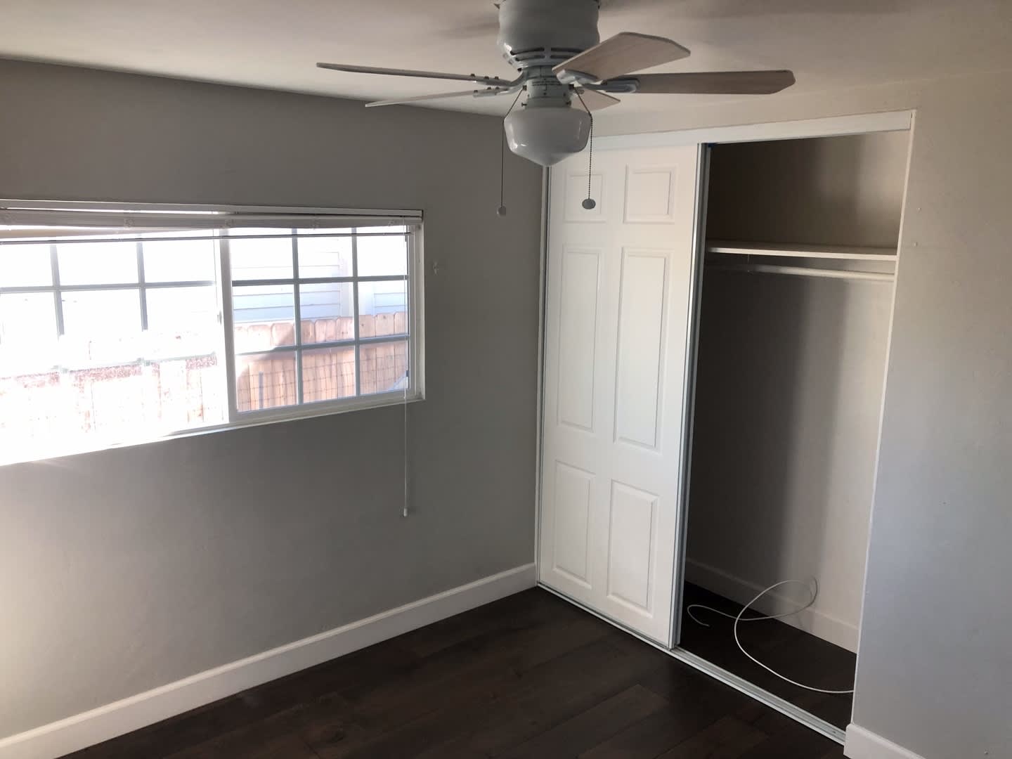 Gorgeous Remodeled Home with Garage – photo 4