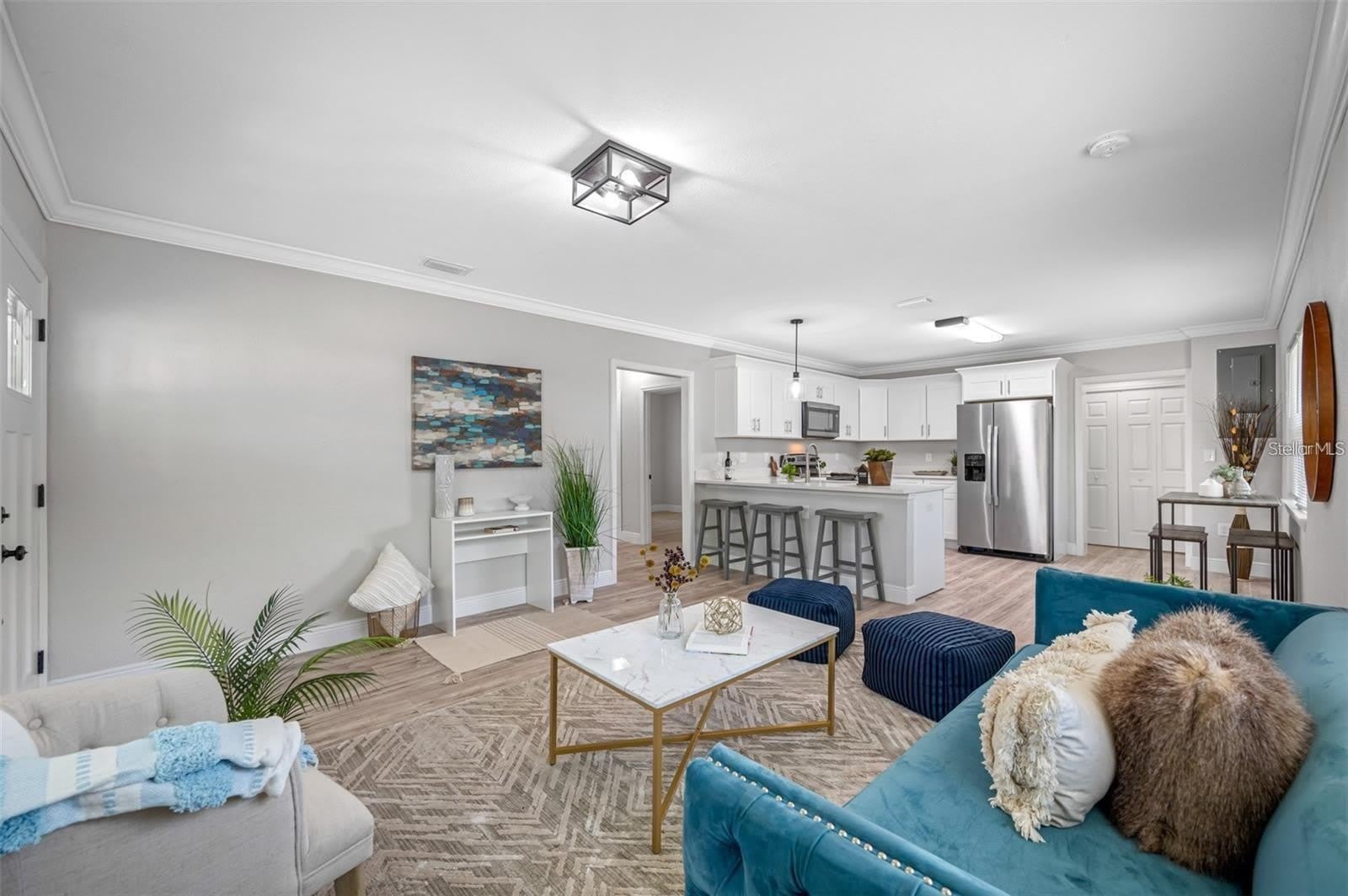1901 E New Orleans Avenue – photo 4