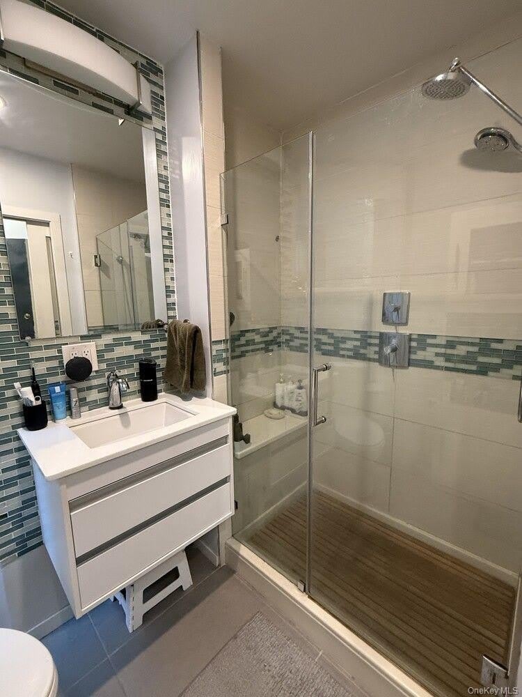 438 W 49TH Street – photo 5