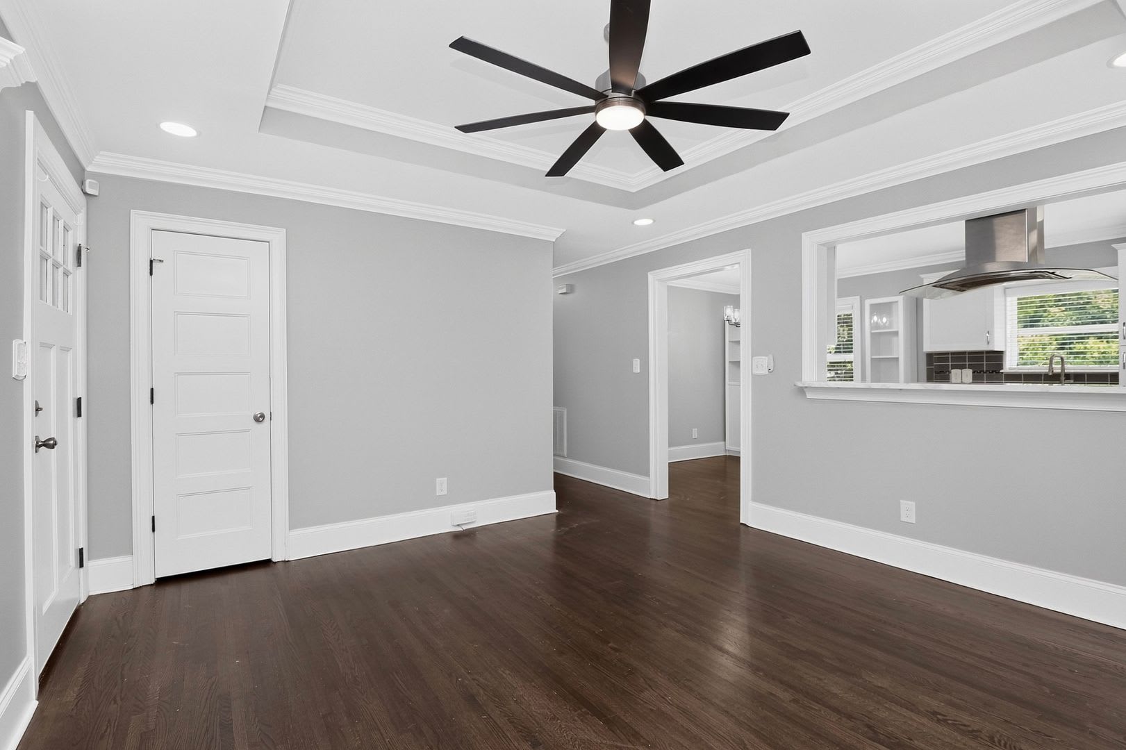 Beautiful 3 Bedroom Home Near Plaza Midwood! – photo 3