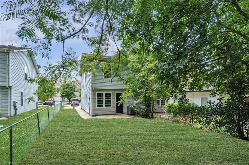 1108 Carver Avenue – photo 4