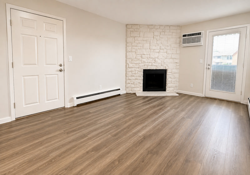 10150 E Virginia Ave – photo 2