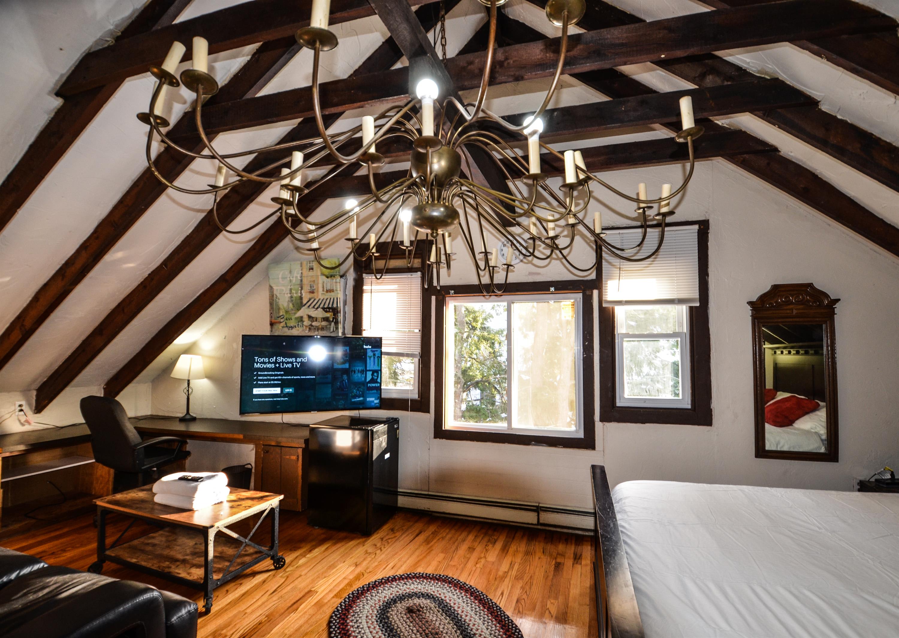 445 Hope st, Room 1 – photo 4