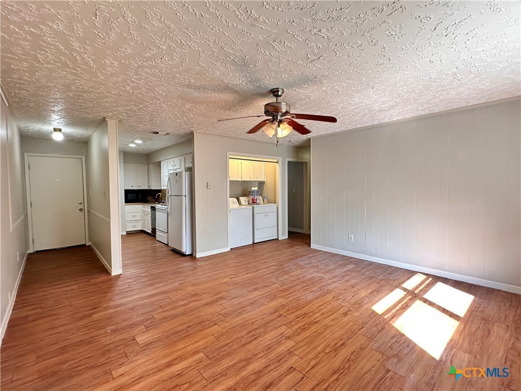 906 N Lbj Drive – photo 4