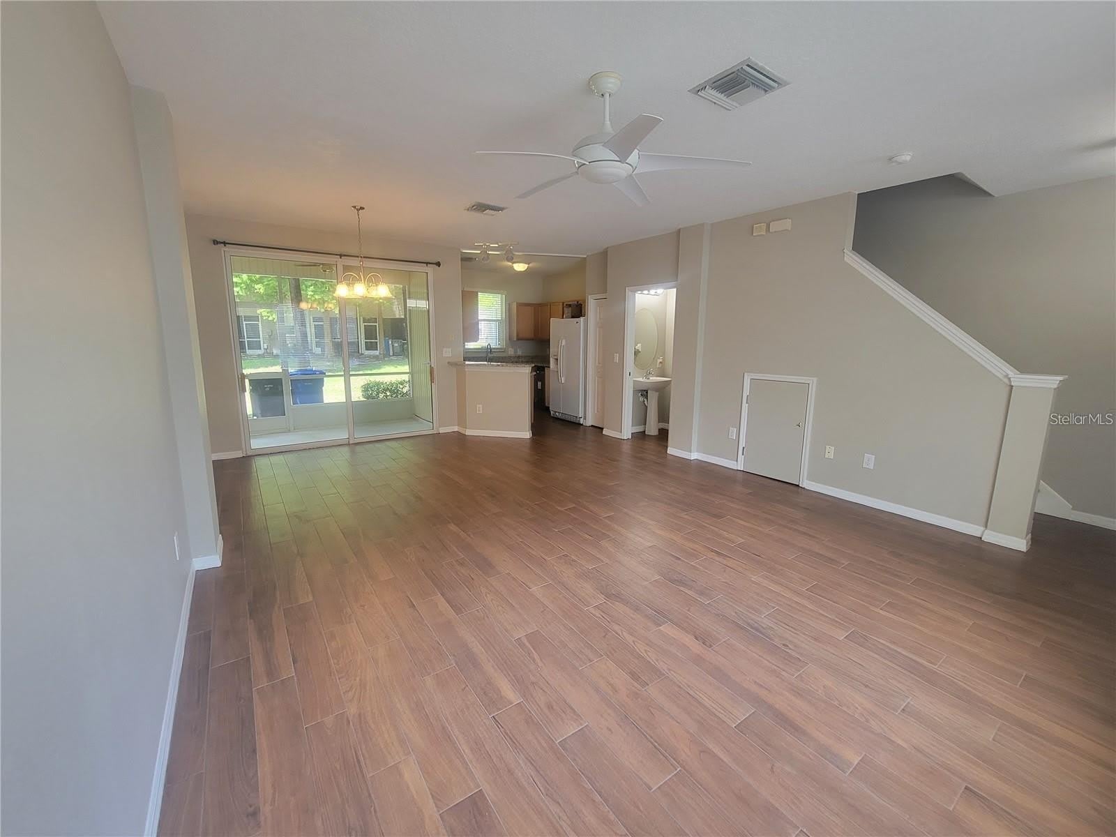 2221 GOLDEN OAK Lane – photo 5