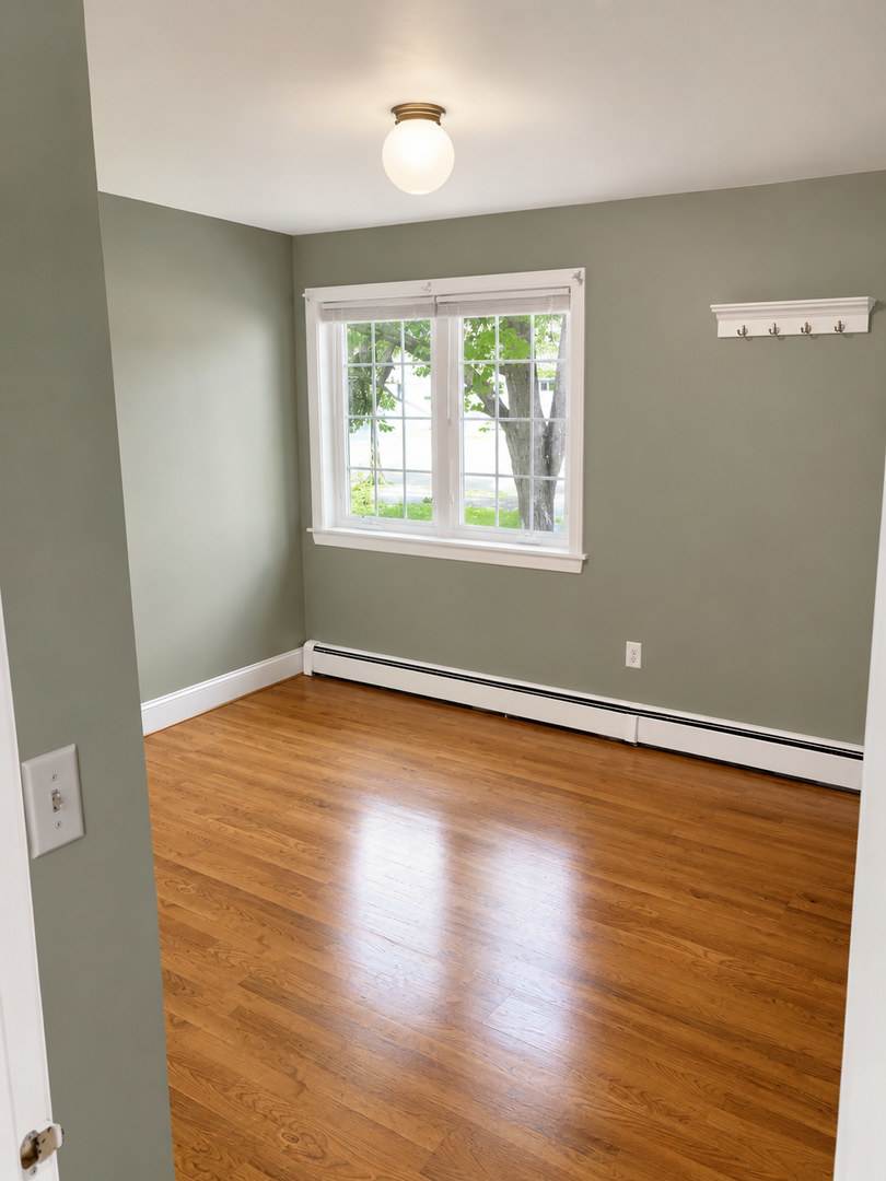 246 Howard st 3 bed 1 bath – photo 3
