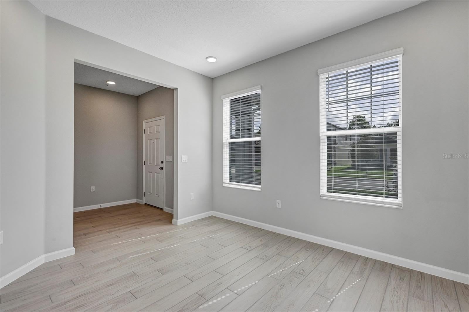 518 LADY PALM Street – photo 4