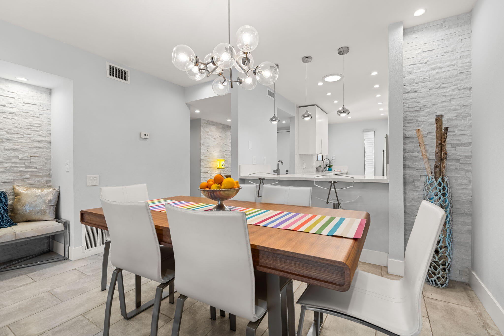 877 E Arenas Road – photo 4