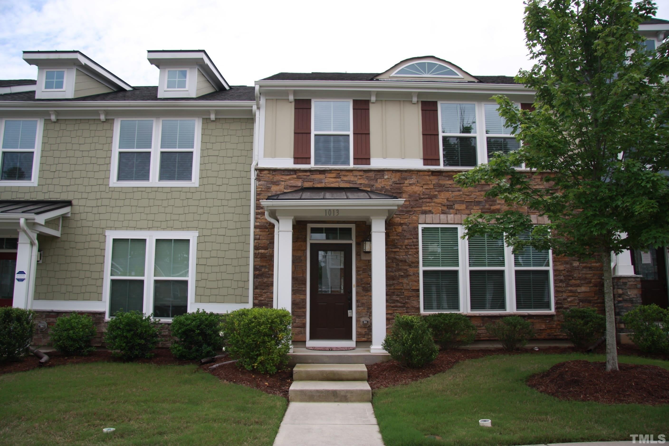 1013 Semora Lane – photo 1