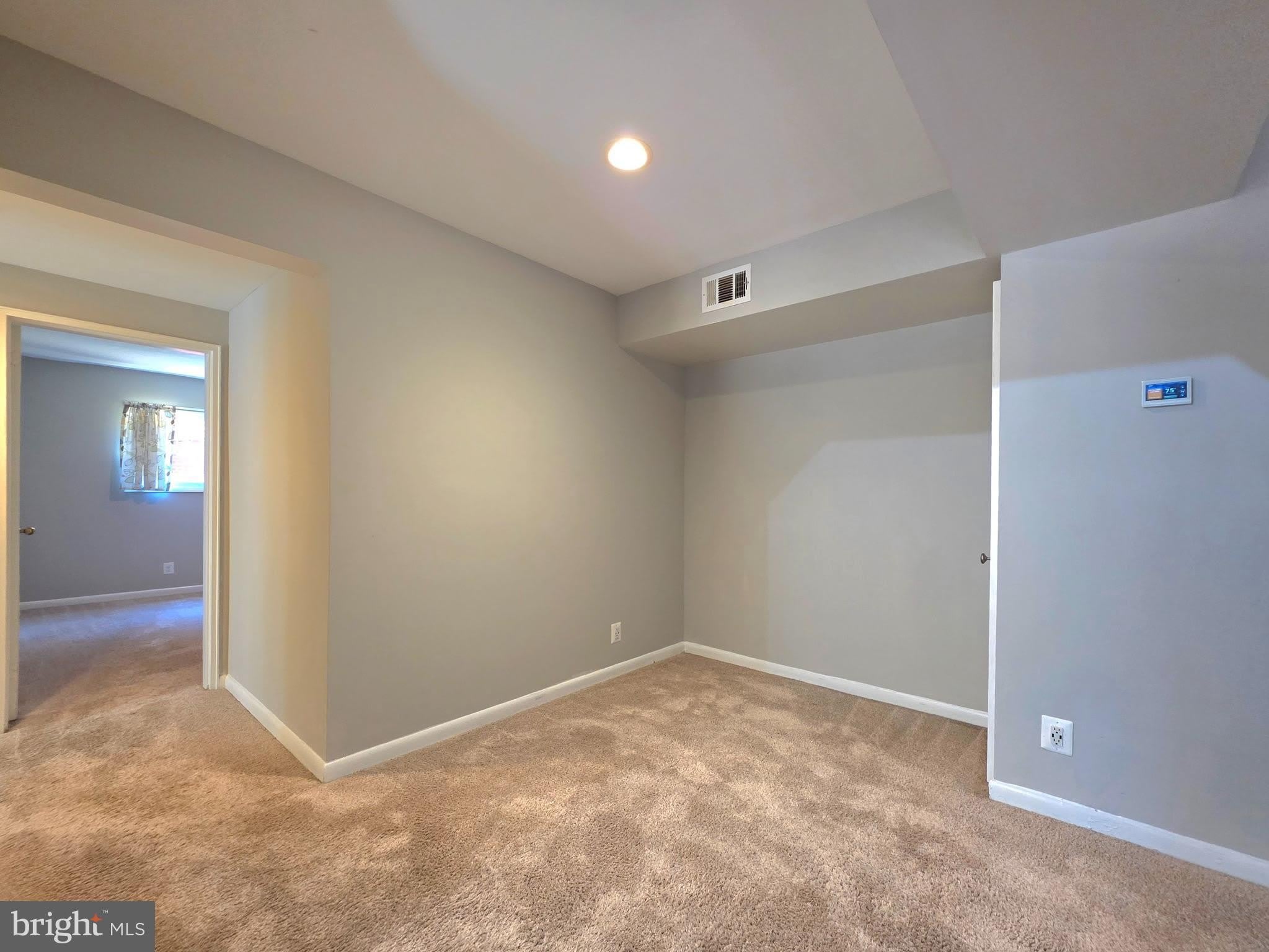 2704 DARTMOUTH Road – photo 5