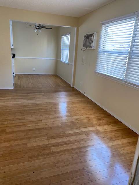 4956 Kester Ave – photo 2