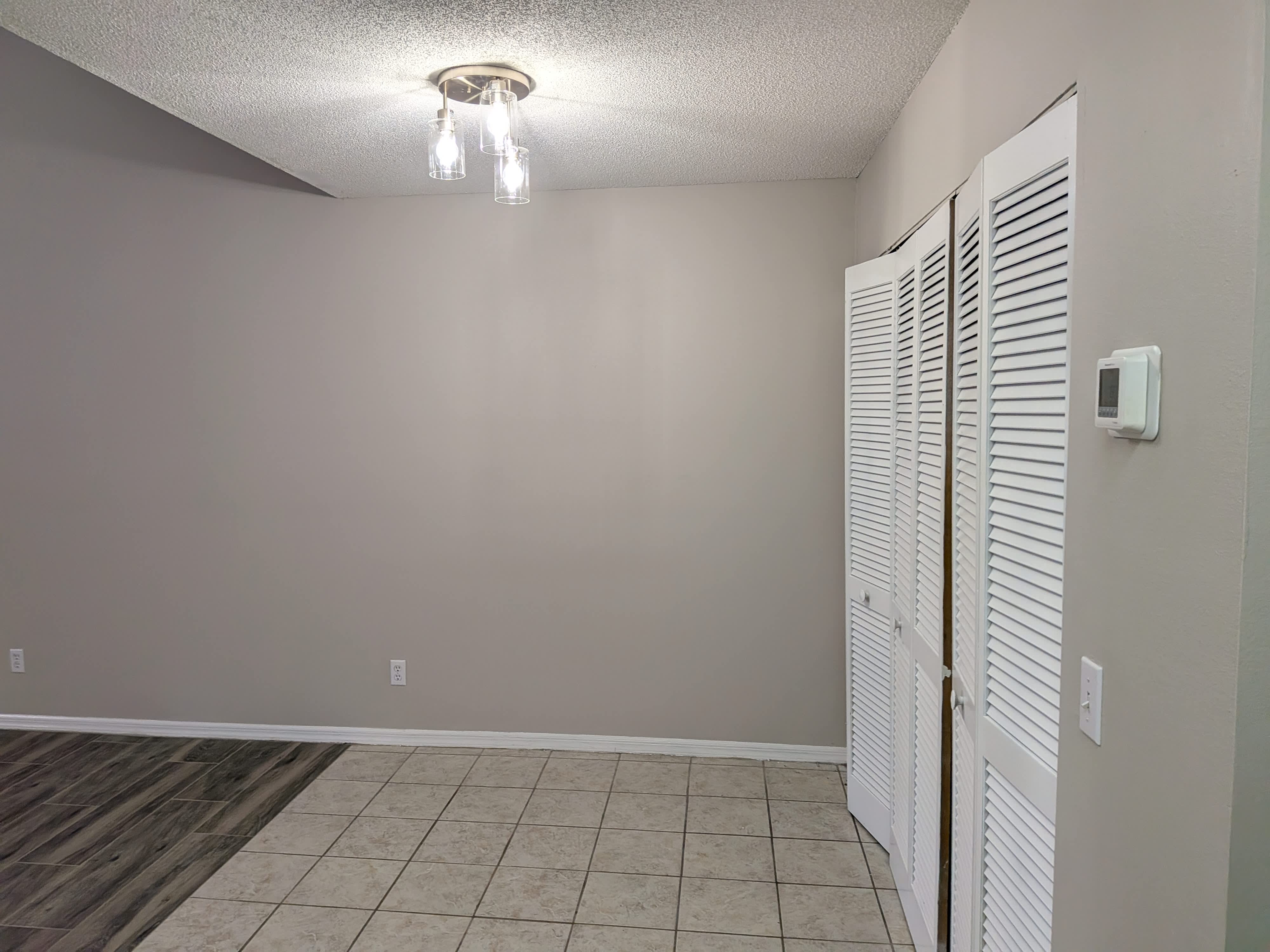 1020 Howell Ave – photo 4