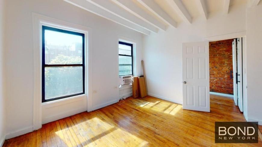 81 Second Avenue – photo 2