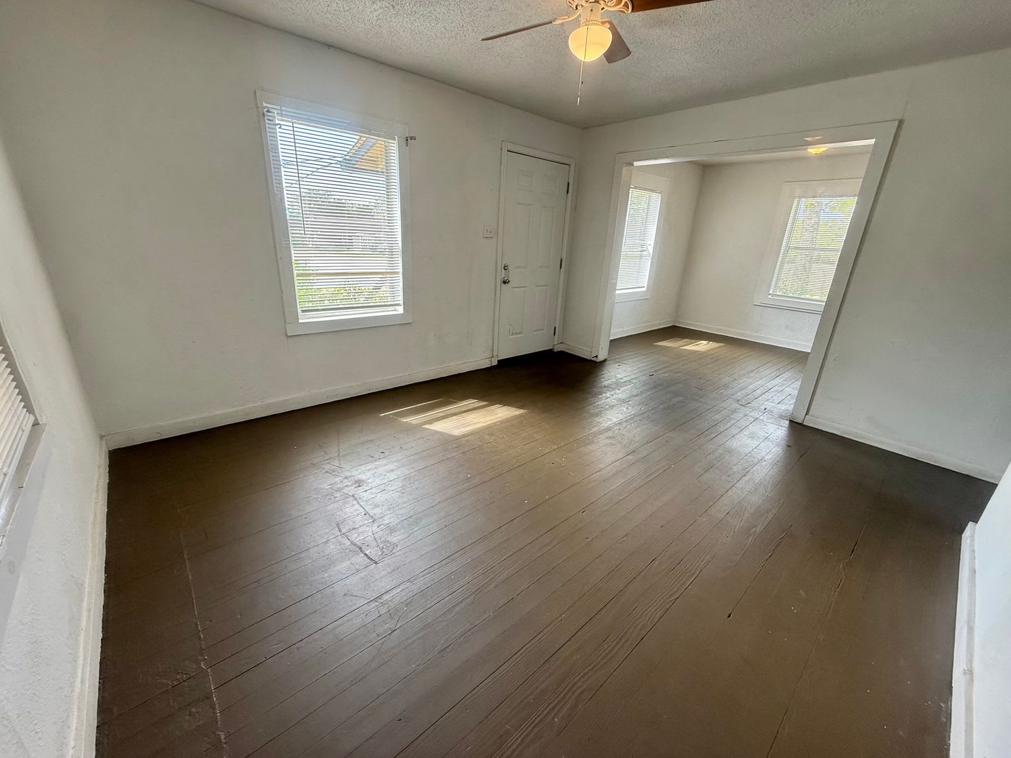Charming 2-bed/1-bath! – photo 2