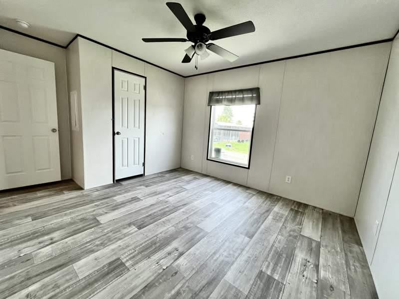 447 Suwanee Drive – photo 5