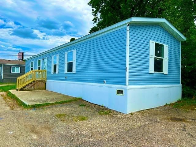 8001 Hamilton Ave – photo 2