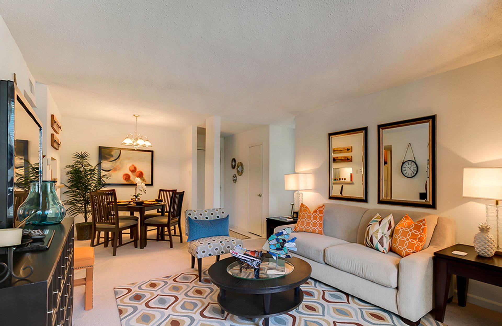 609 Warren St – photo 3