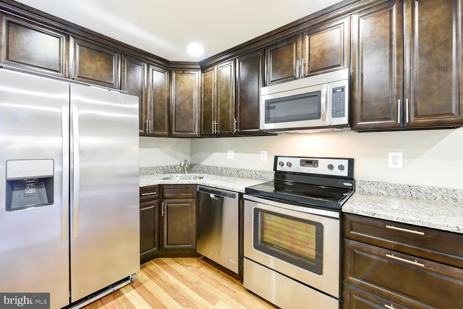 2031 BENNING Road NE – photo 5