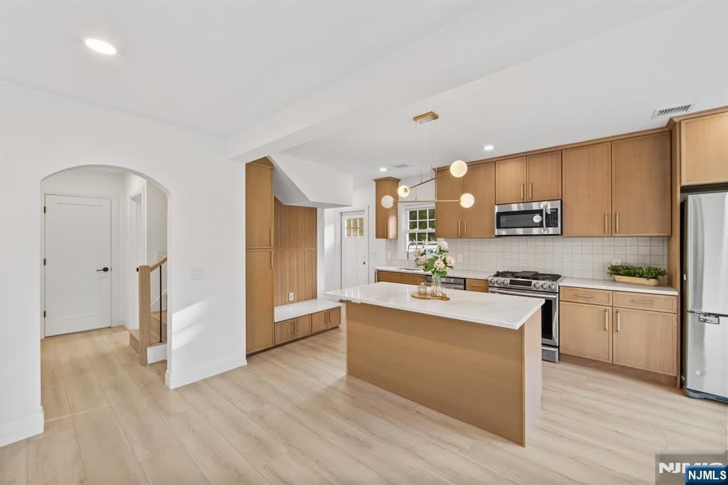 32 Brook Street – photo 2
