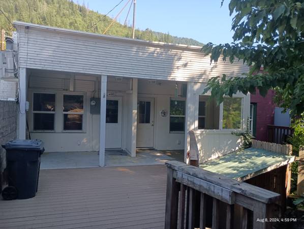 4100 Cedar St – photo 2