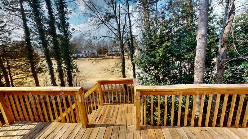 710 Stallings Rd – photo 3