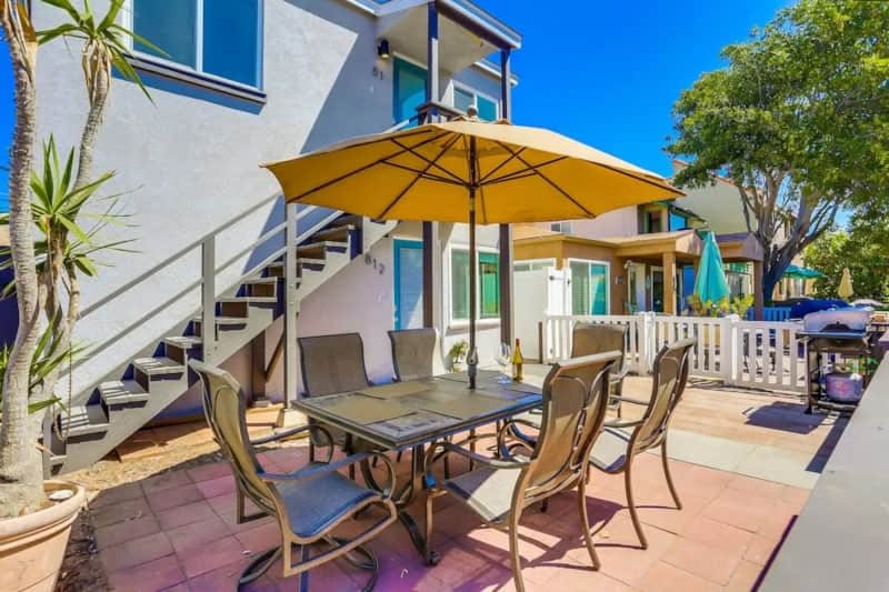 812 Island Ct – photo 2