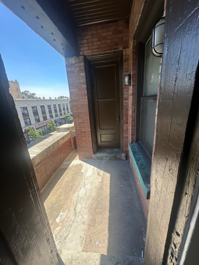1008 W Argyle Street – photo 5