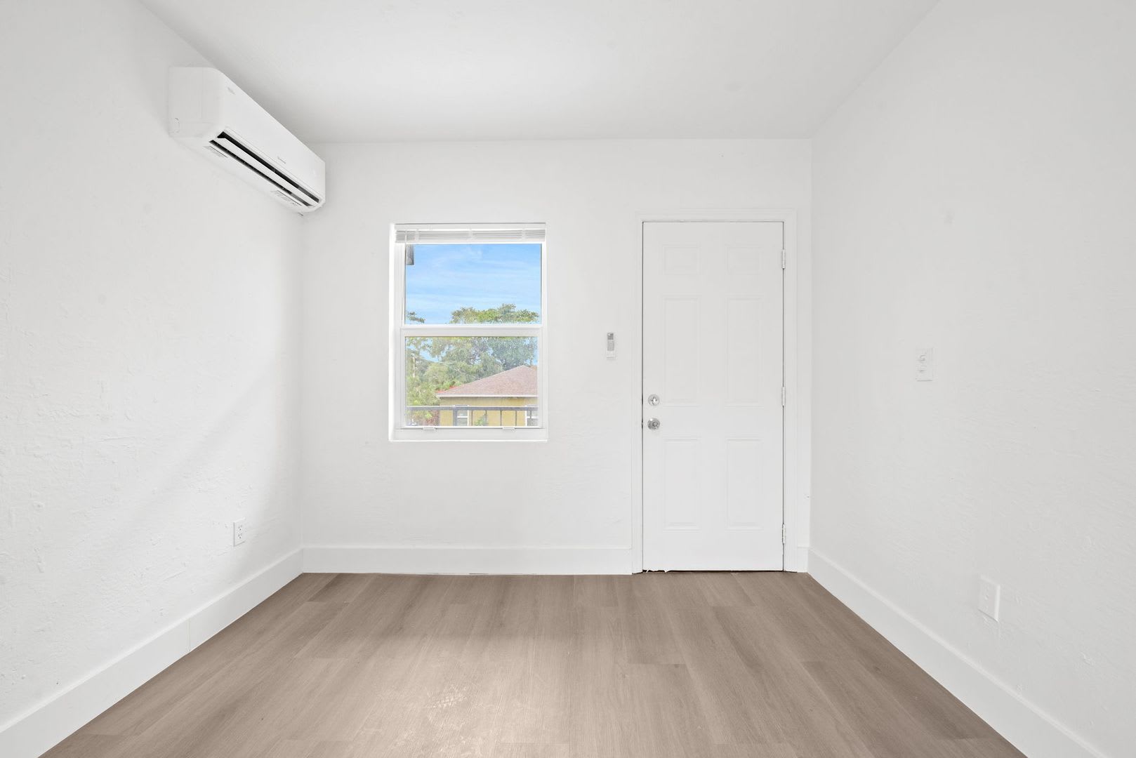 Renovated 2-Bedroom Apartment in Miami – $1,650/Month – photo 5
