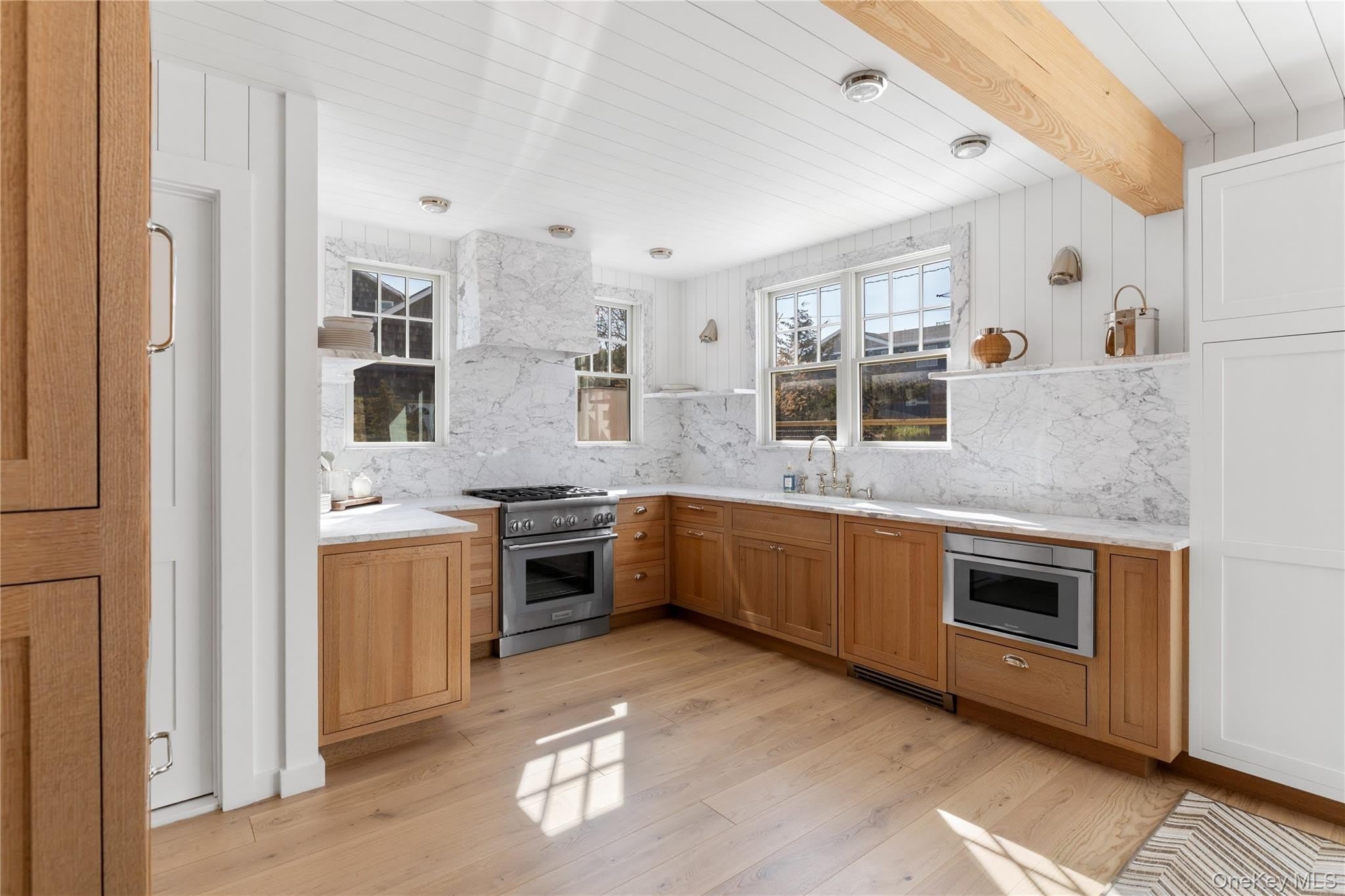 105 Clipper Road – photo 4