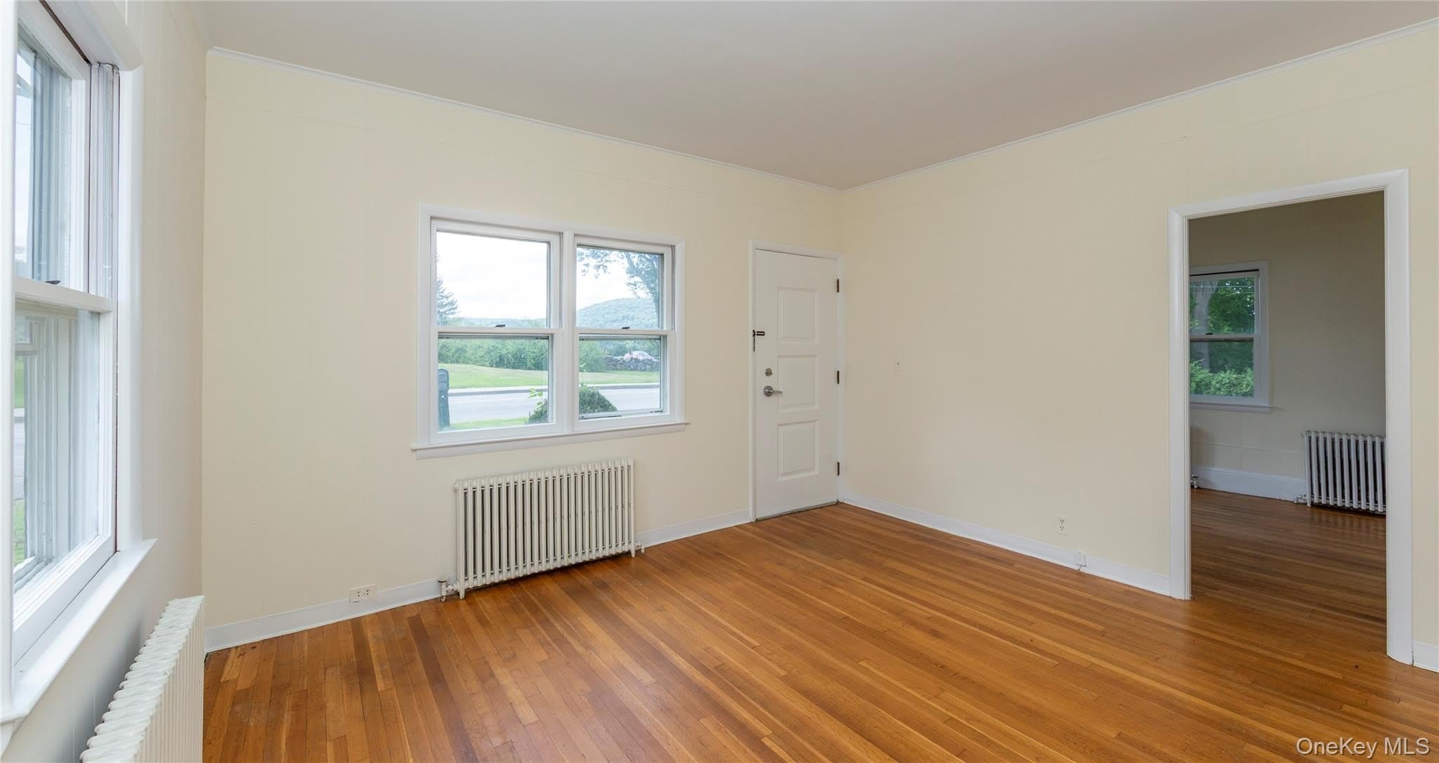 140 E Main Street – photo 5