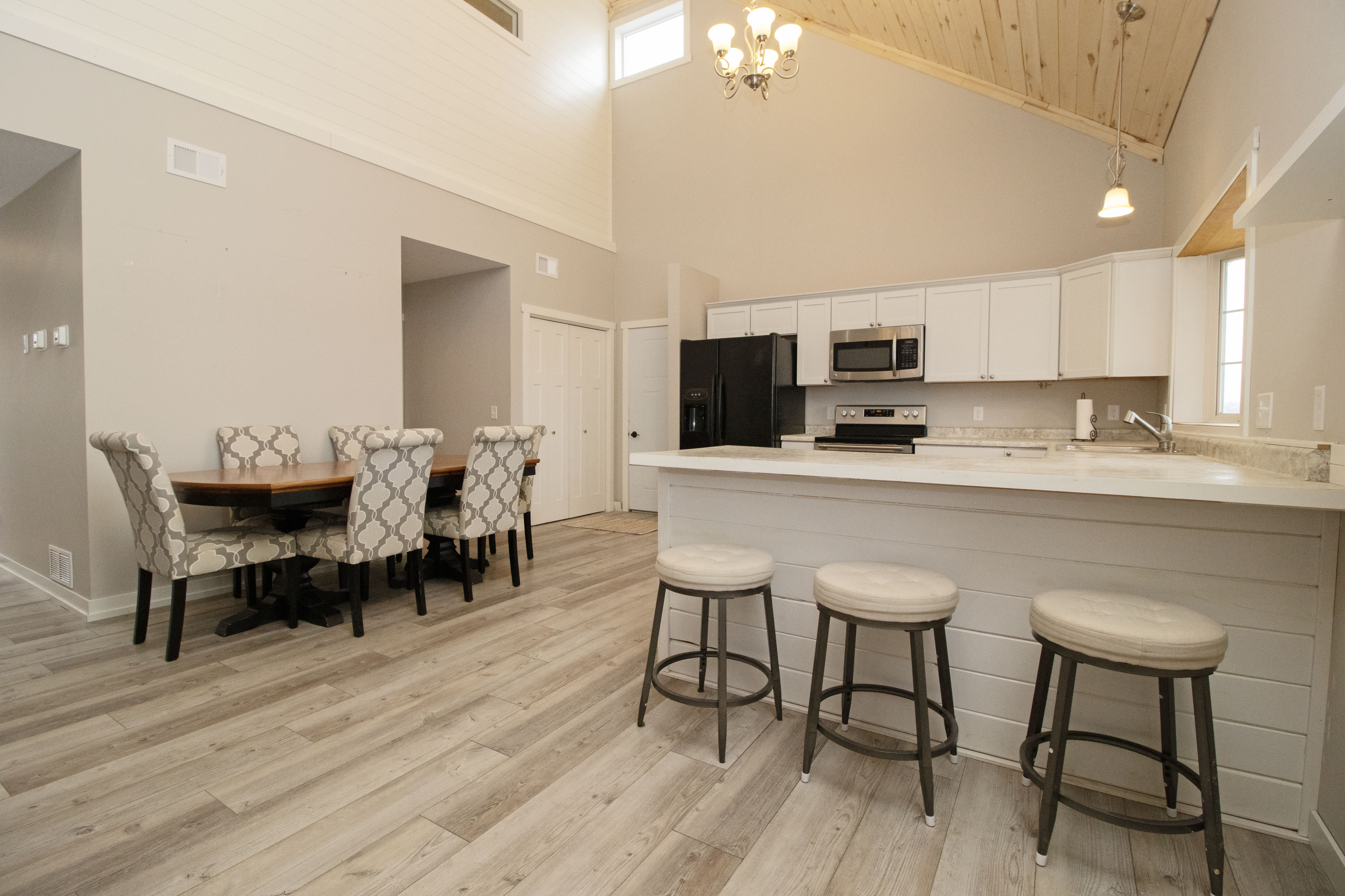 13796 Hwy 55 – photo 3