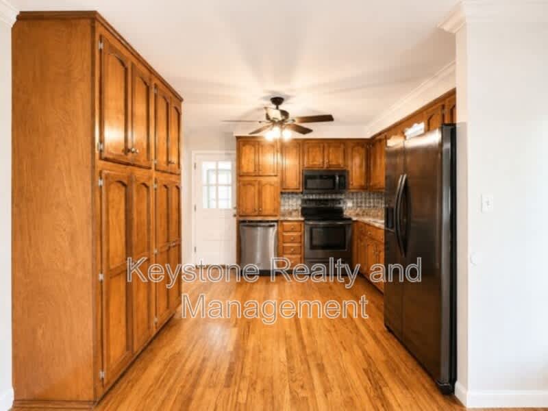 2111 Fleming Road – photo 3