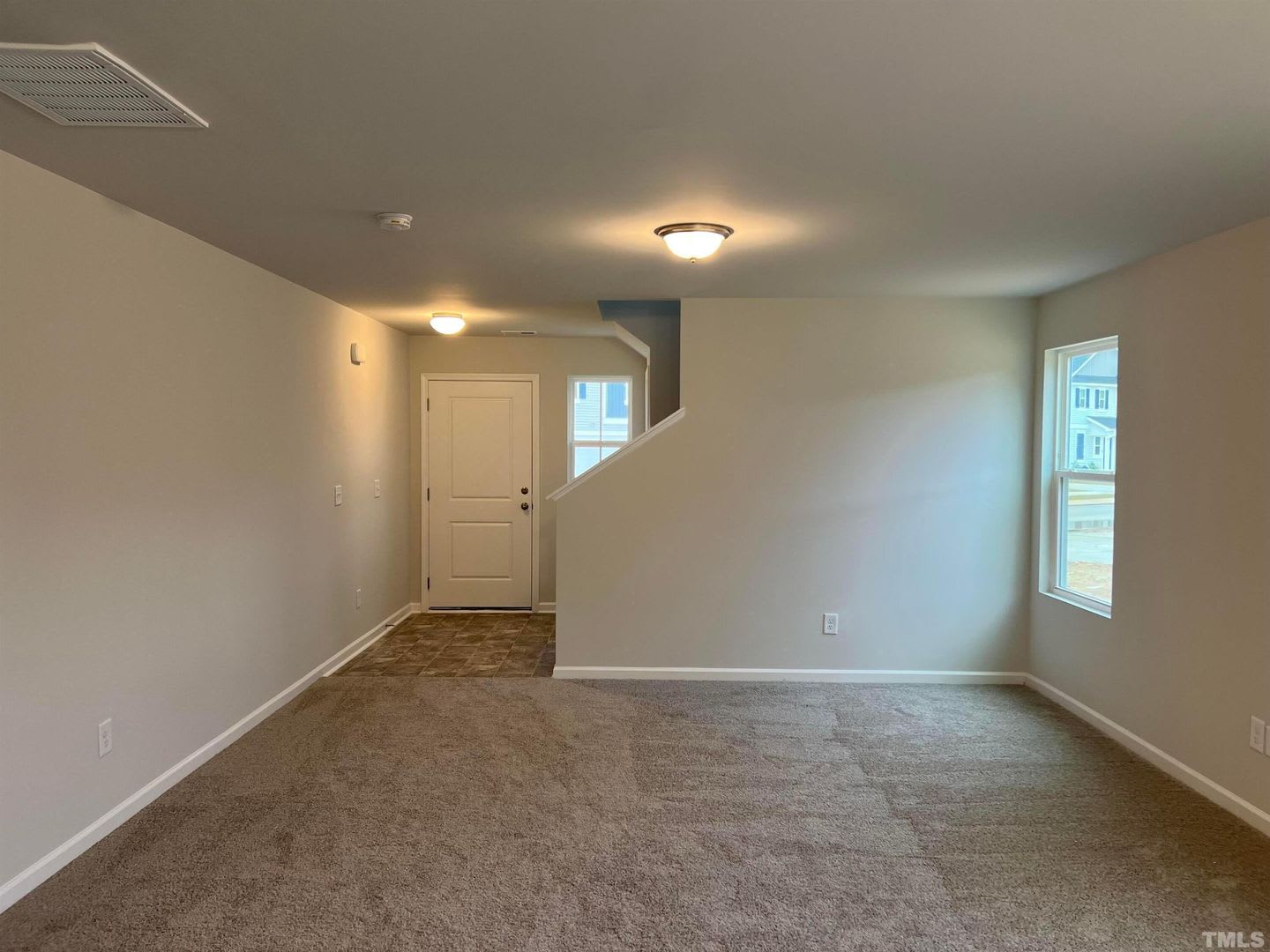 179 Maple Tree Lane – photo 4