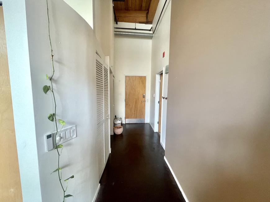 1935 N Fairfield Ave – photo 5